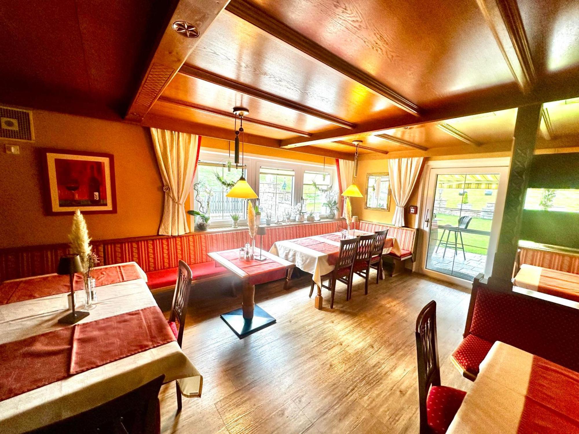 Pension Edelweiss Breitenbach am Inn Exterior photo