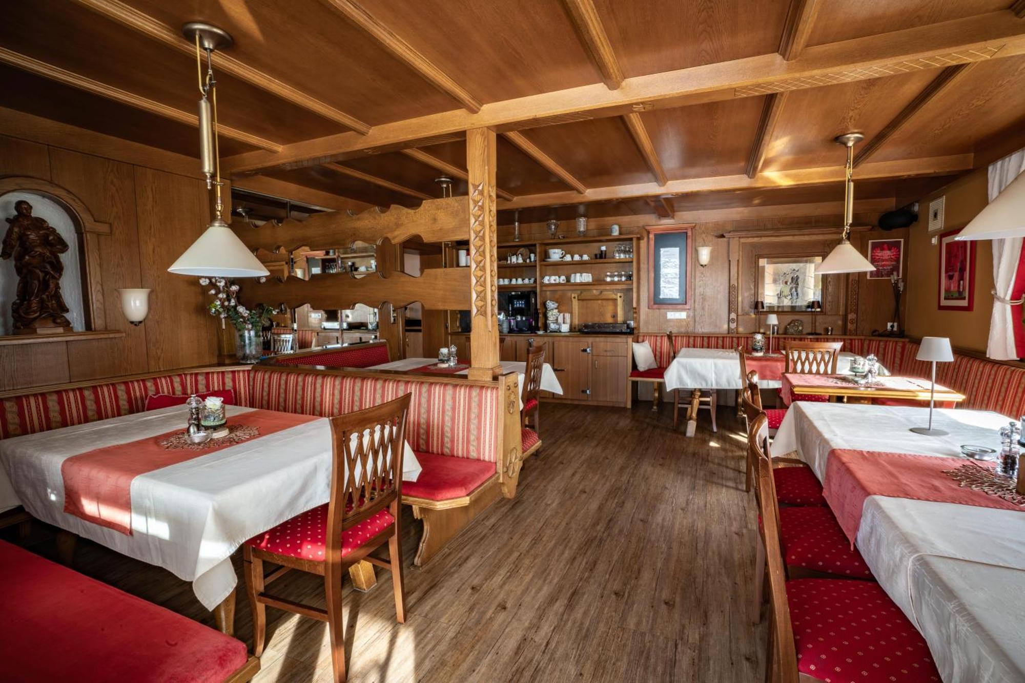 Pension Edelweiss Breitenbach am Inn Exterior photo